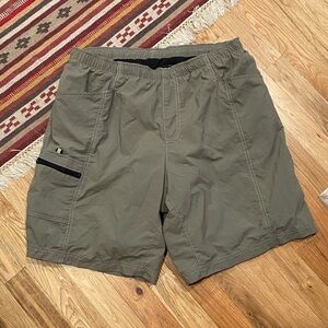 Sugoi Men's Padded Green Cycling Shorts bike bicycle